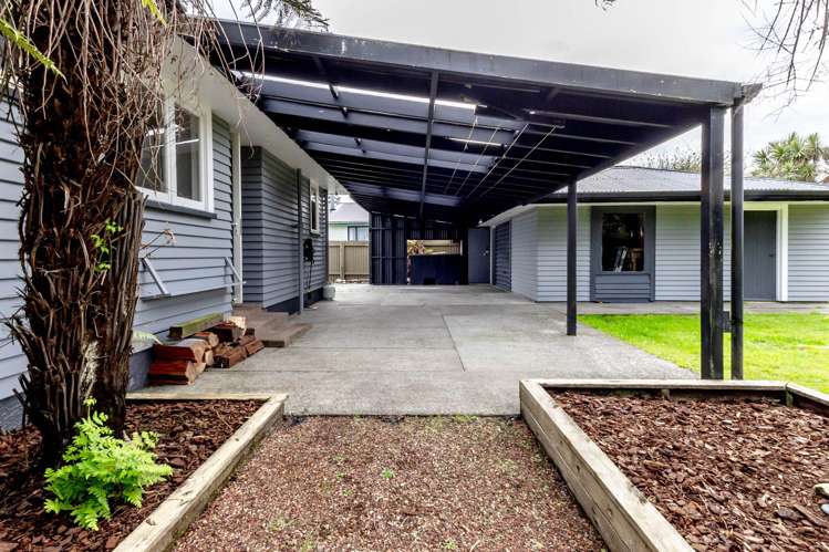 14 Jollie Street Hokitika_22
