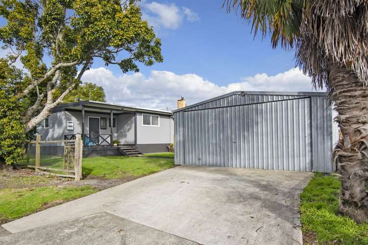 1 Park Street Hikurangi_9