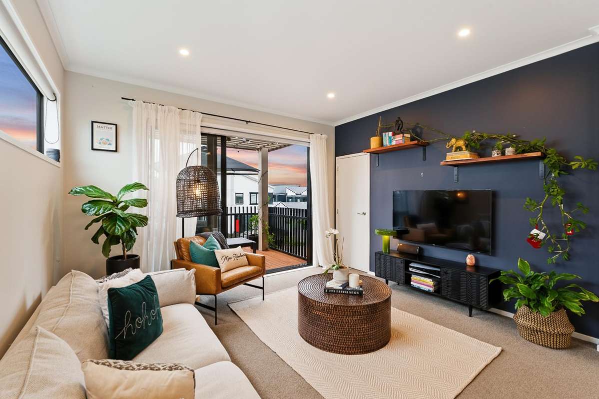 3 Malcolm Calder Road_5