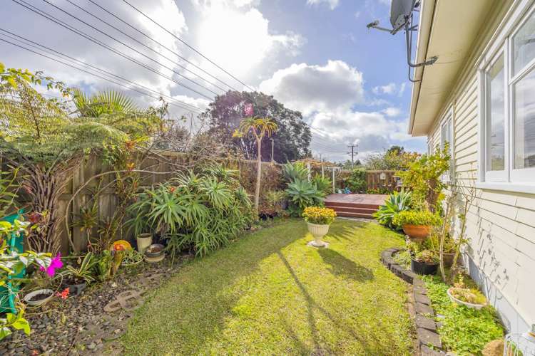 1/43 Hogans Road Glenfield_11