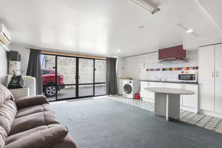 2a Archlynn Road Kelston_6