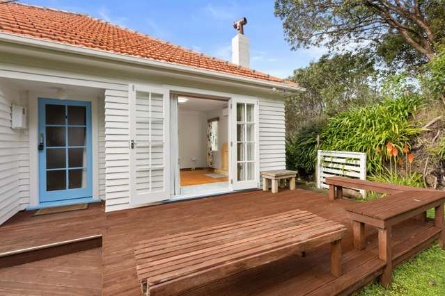 17 Kitchener Terrace Johnsonville_1