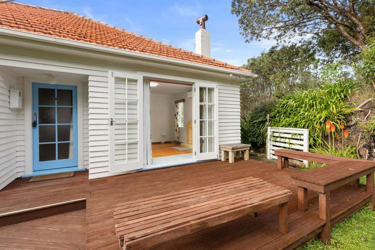 17 Kitchener Terrace Johnsonville_1
