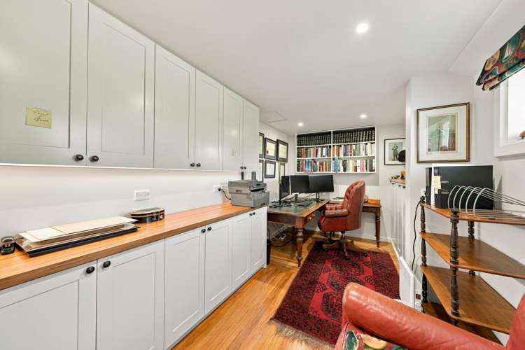 17 Heaton Rhodes Place Cashmere_13