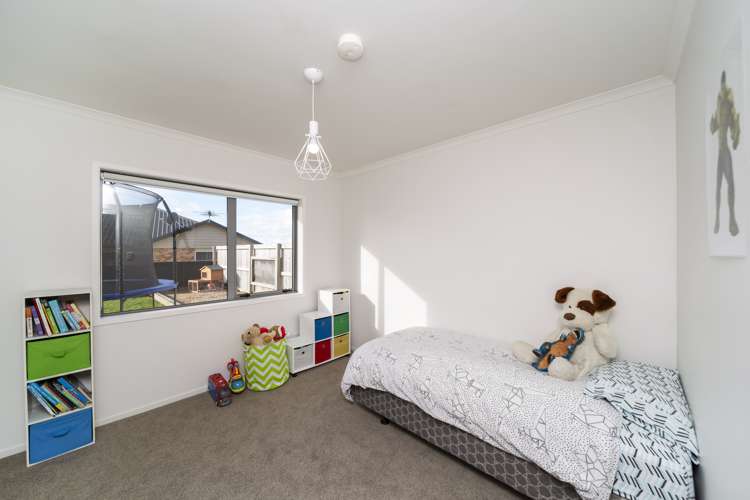 5a Estate Grove Inglewood_11