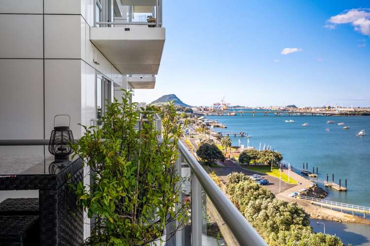 1006/72 Devonport Road_5