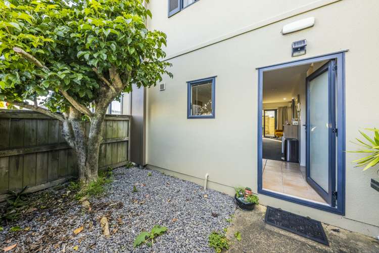 5j Dryden Place Mount Wellington_11