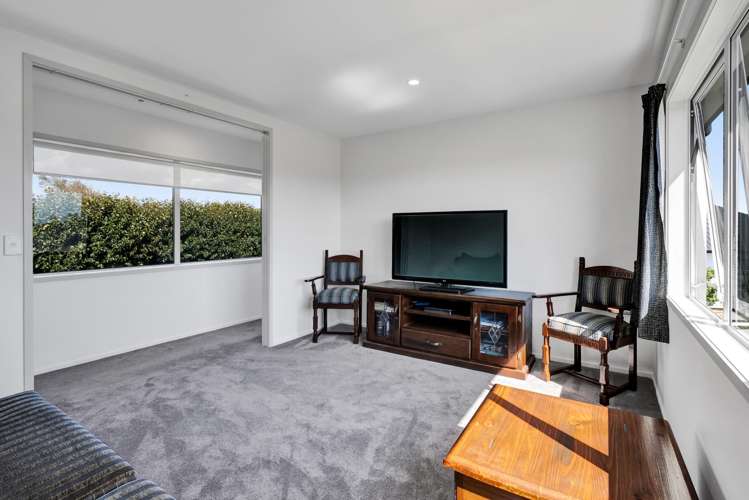 5D Vardon Way Waiwhakaiho_21