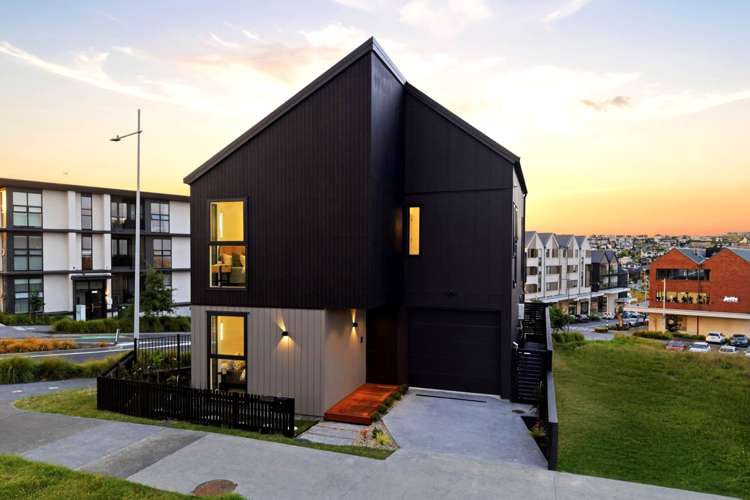 2 Kiokio Street Long Bay_28