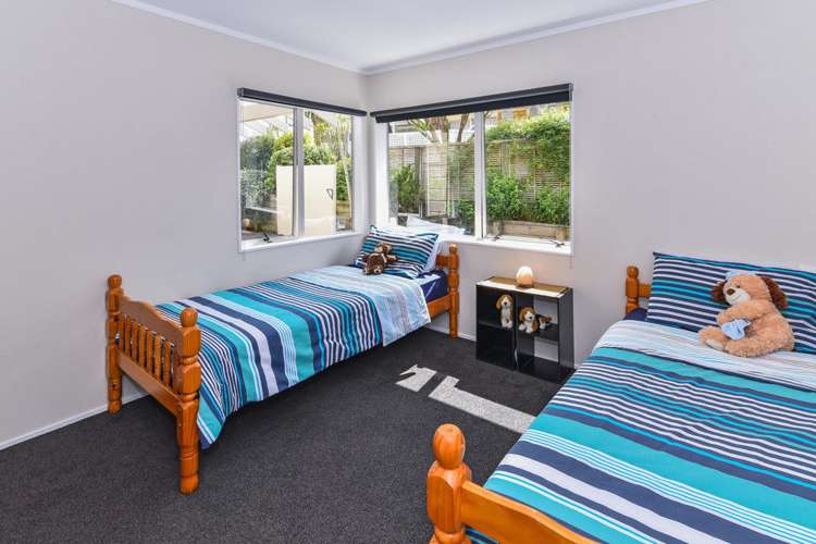 5 Muka Close The Gardens_8