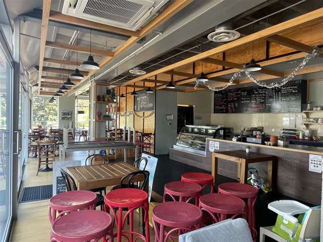 2 Fred Thomas Drive Takapuna_2