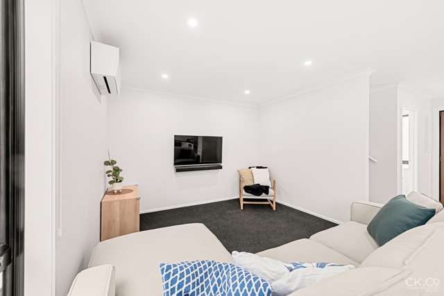 8 Aston Crescent Wallaceville_4