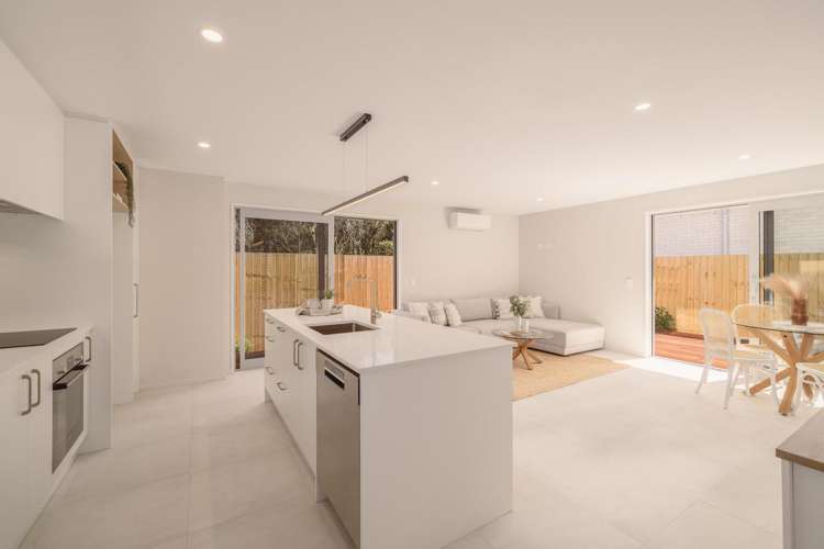 4/50 Marine Parade North New Brighton_3