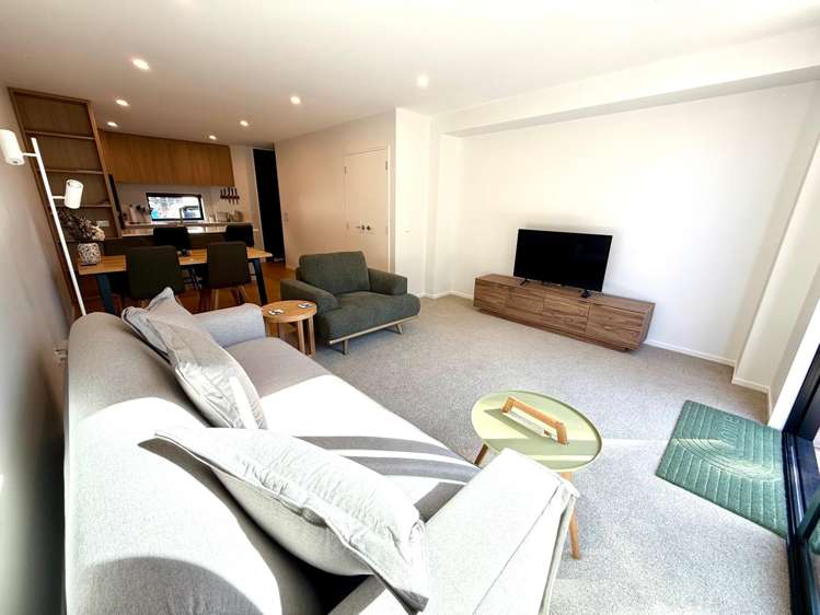  6/90 Holly Road Saint Albans_3