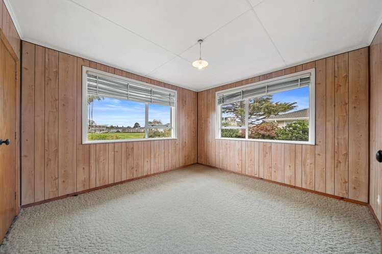 18 Courtenay Crescent Mangere East_7