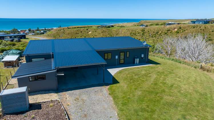 5 Pukeko Place Riversdale Beach_12