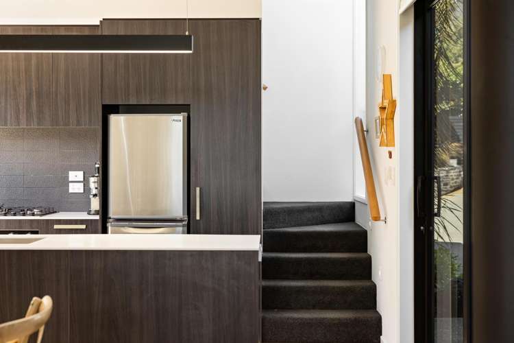 27a Falconer Rise Jacks Point_13