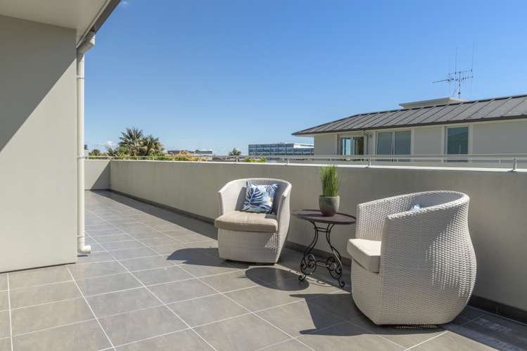 5/235 Dp Devonport Road Tauranga Central_17