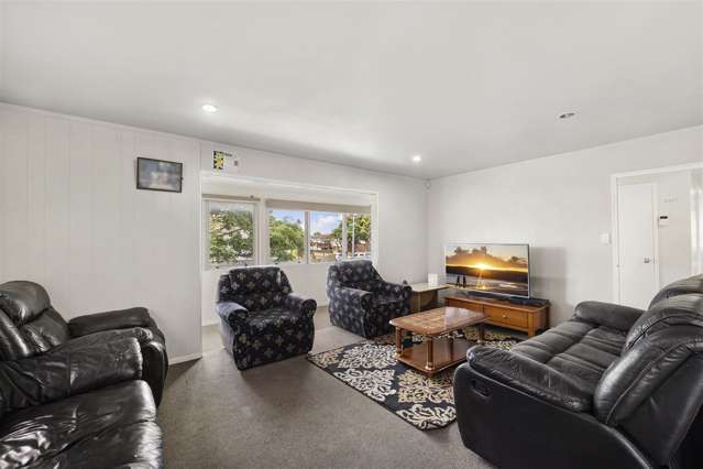 7 Frobisher Way Clendon Park_3