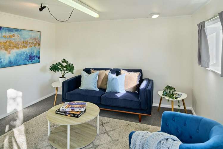 100 Helston Road Paparangi_14