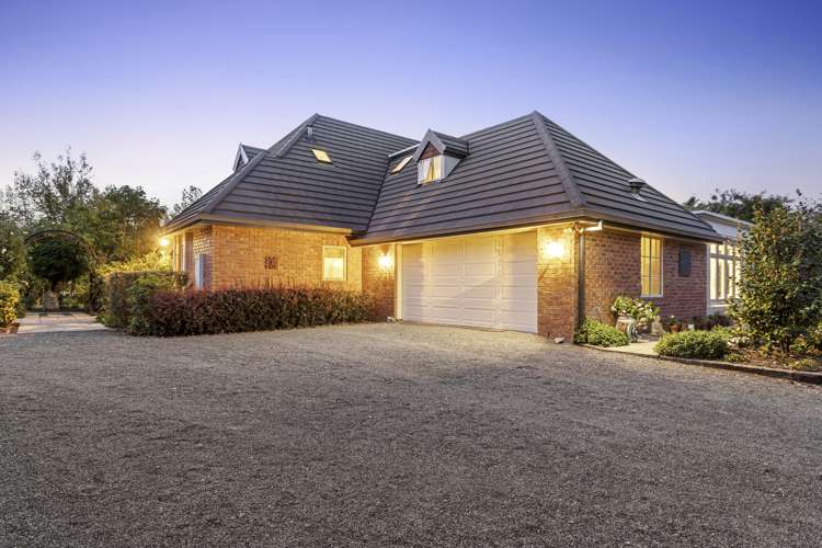 481 Halkett Road West Melton_30