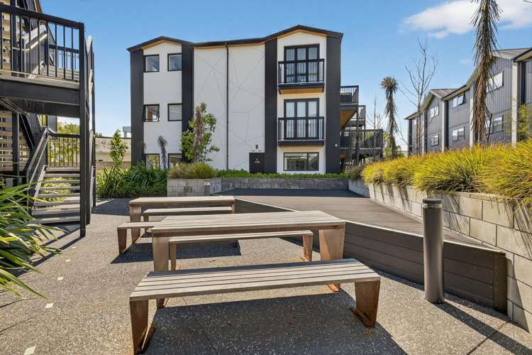 2/466 Hagley Avenue Christchurch Central_13