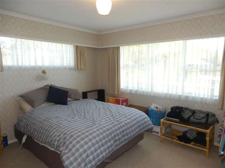 143 Great North Road Winton_6