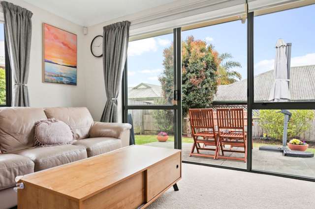 1B Duncan Avenue Te Atatu South_4