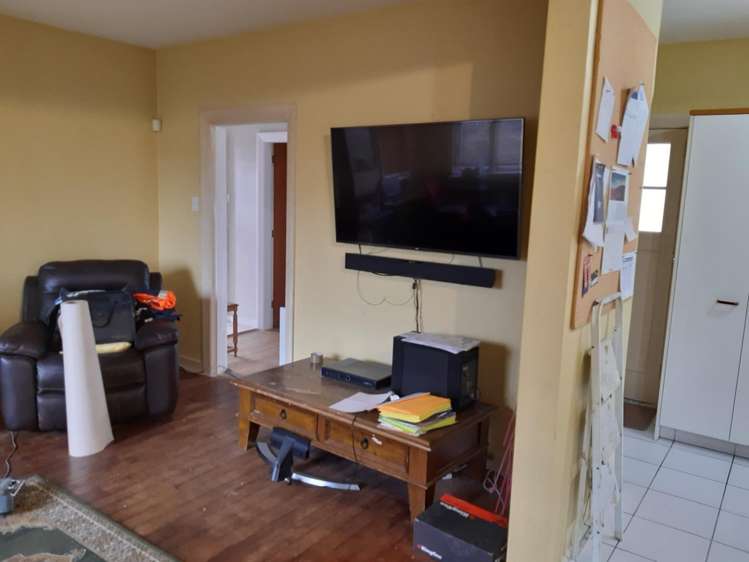 726 Ferry Road Woolston_7