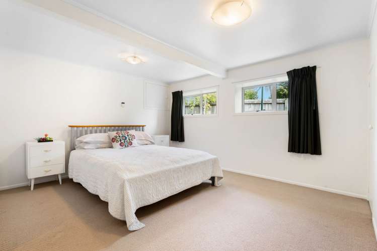 1/23 Holt Avenue Torbay_17