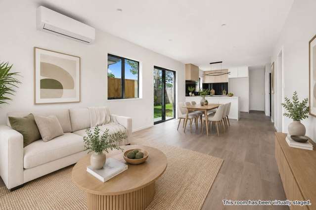 17D Martin Place Kelston_1