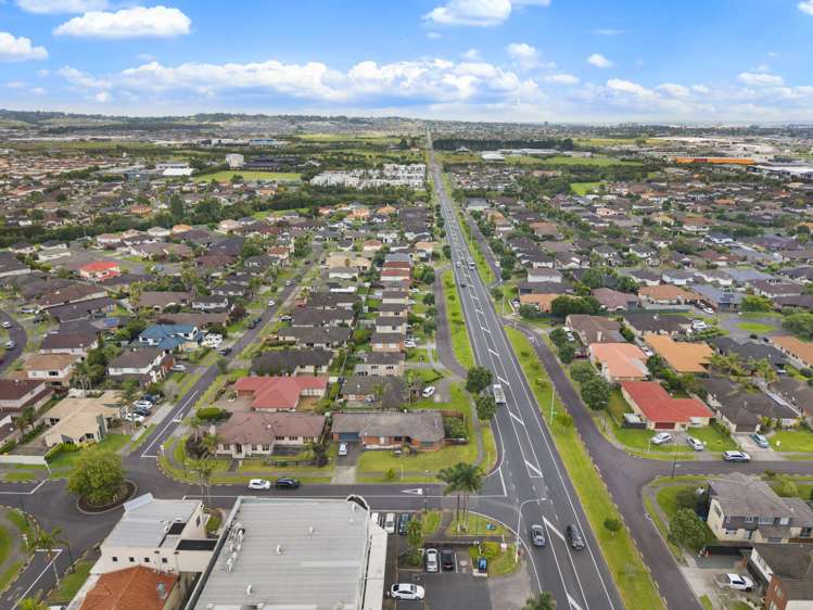 16 Barcaldine Road Flat Bush_28