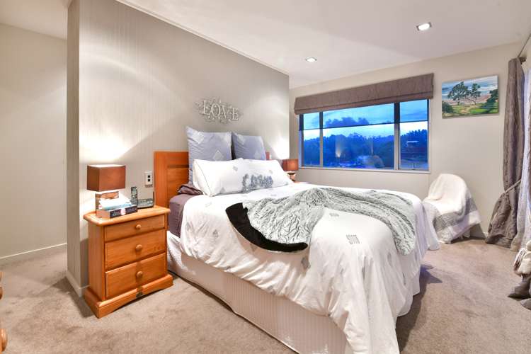 24 Hawaiian Parade Arkles Bay_10