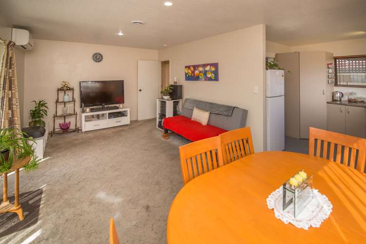 109 Gilberthorpes Road Hei Hei_7