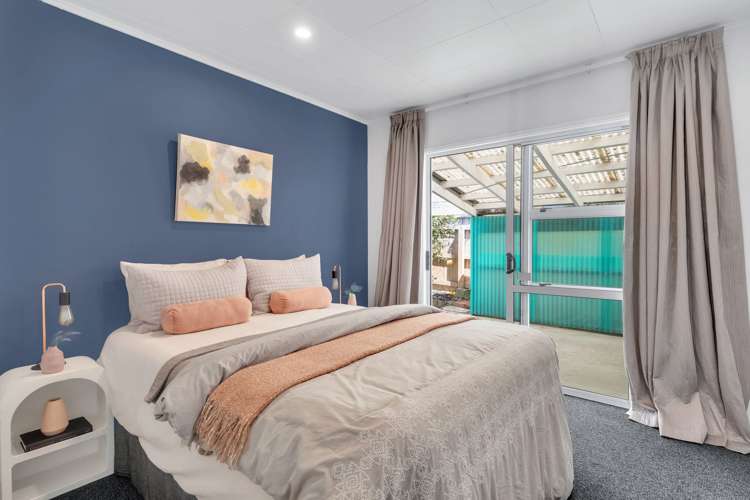 1/11 Manson Avenue Stoke_9