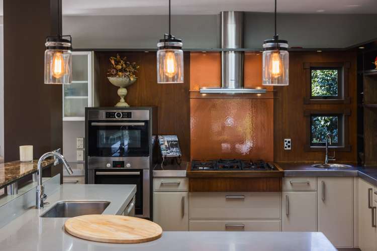 1025 River Road Queenwood_13