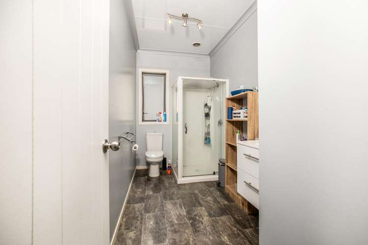 15 Crown Street North East Valley_13