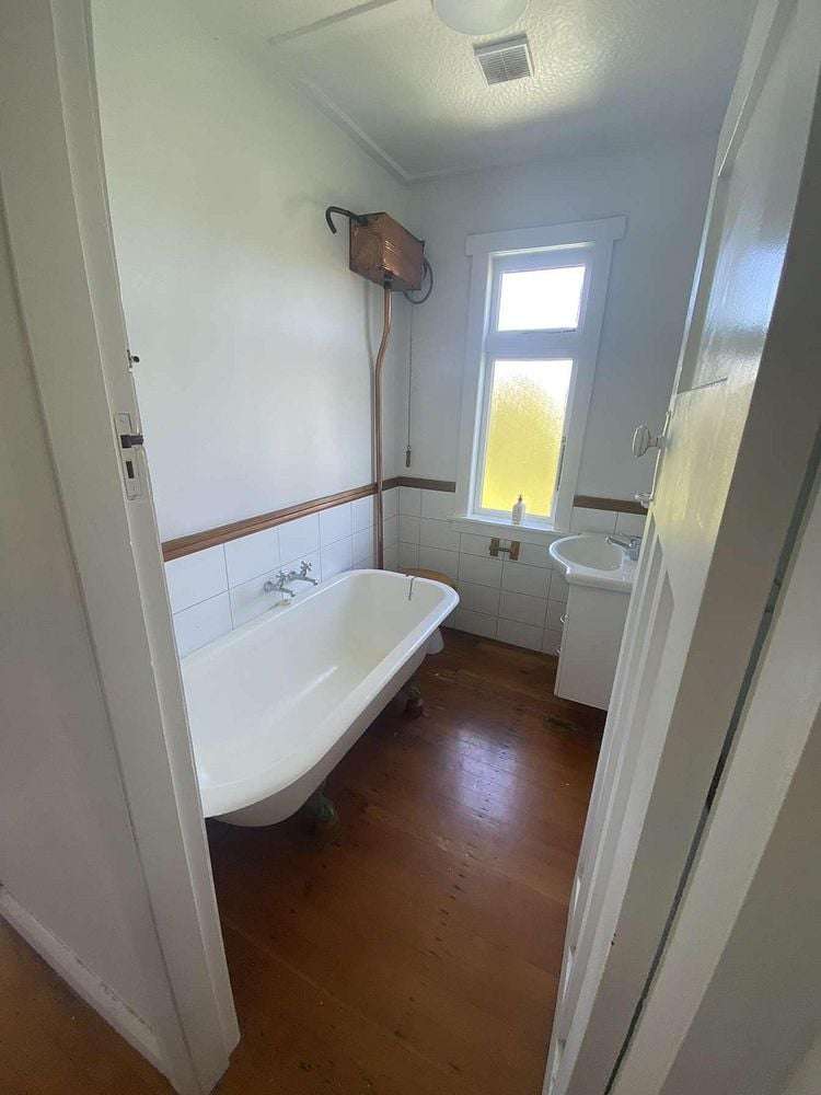 6 Semeloff Terrace Aro Valley_10