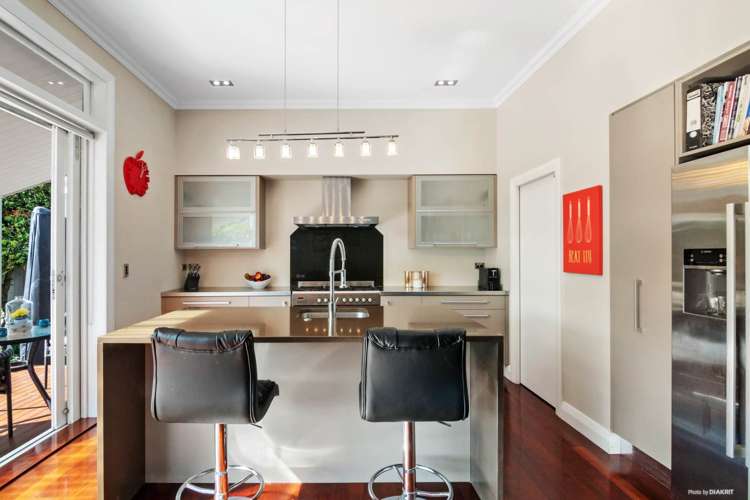 2 Garry Road Mount Eden_6