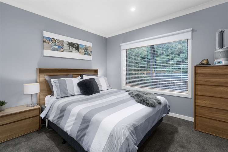 3/9 Brett Avenue Takapuna_11