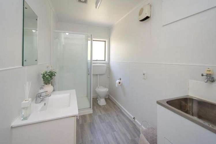 1/21 Severn St Saint Albans_7