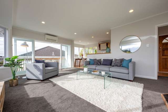 26 Highland Avenue Titirangi_4