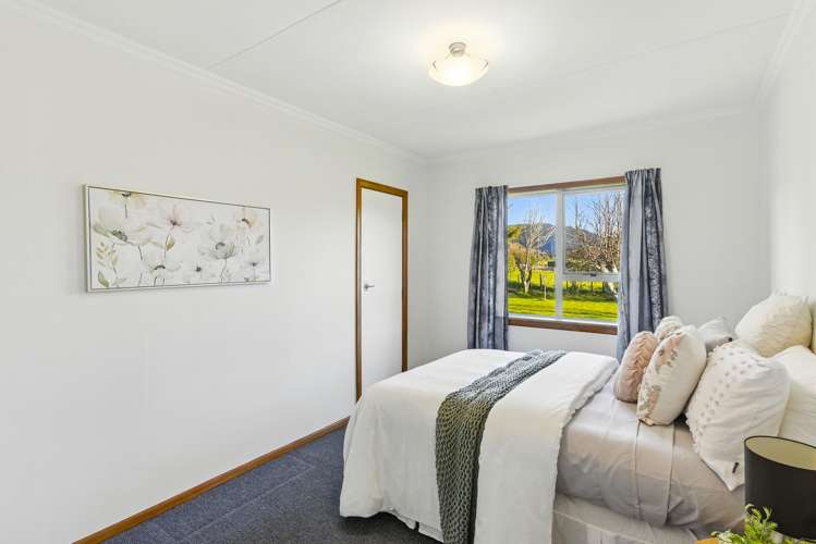 931 State Highway 1 Te Horo_13