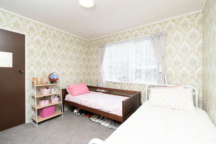 80 McKay Drive Temple View_9