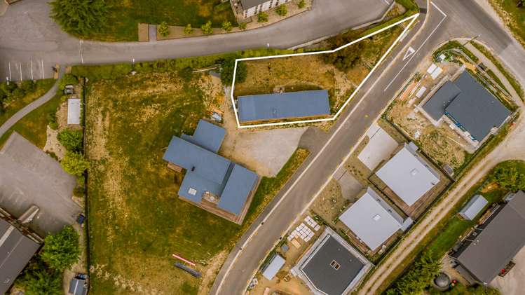 2 Cleland Close, Emerald Heights Wanaka_9