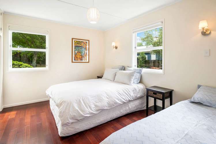 2/217 Taupahi Road Turangi_21