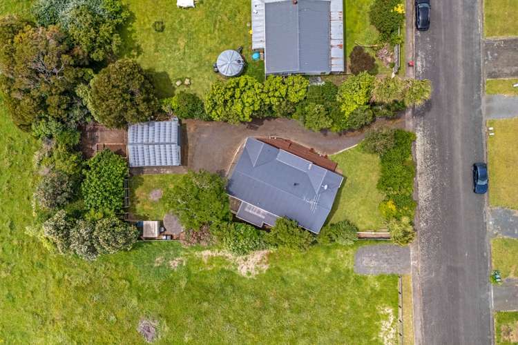 21 Greenfield Road Pollok_32