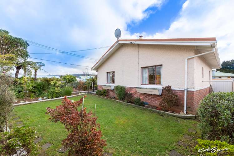 67 Annie Aranui Drive Poraiti_3