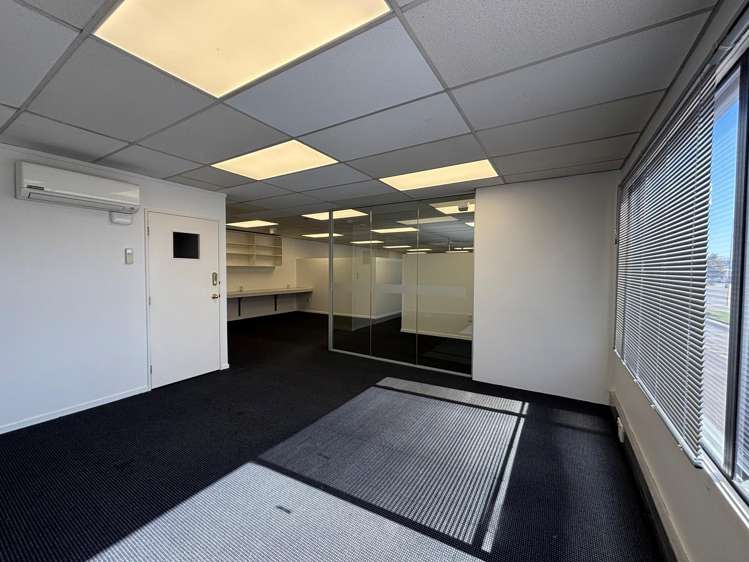 242 Ferry Road Waltham_1