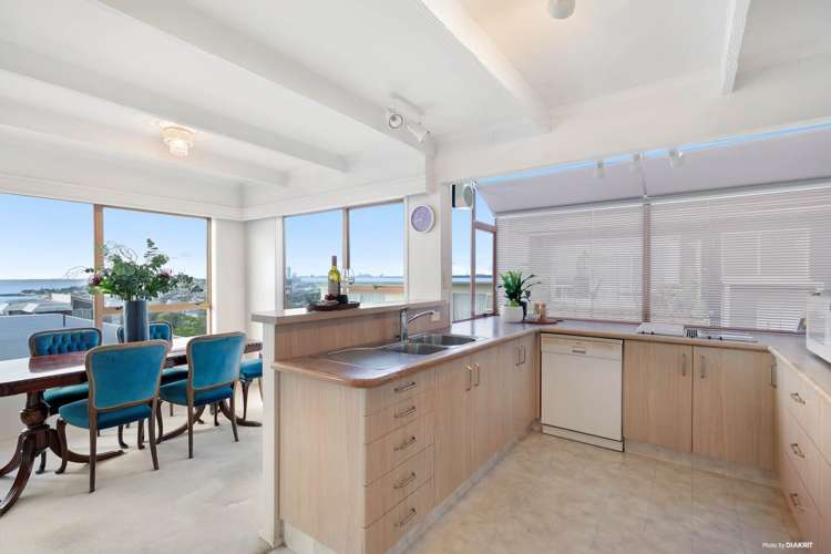 2/3 Marama Street Castor Bay_7